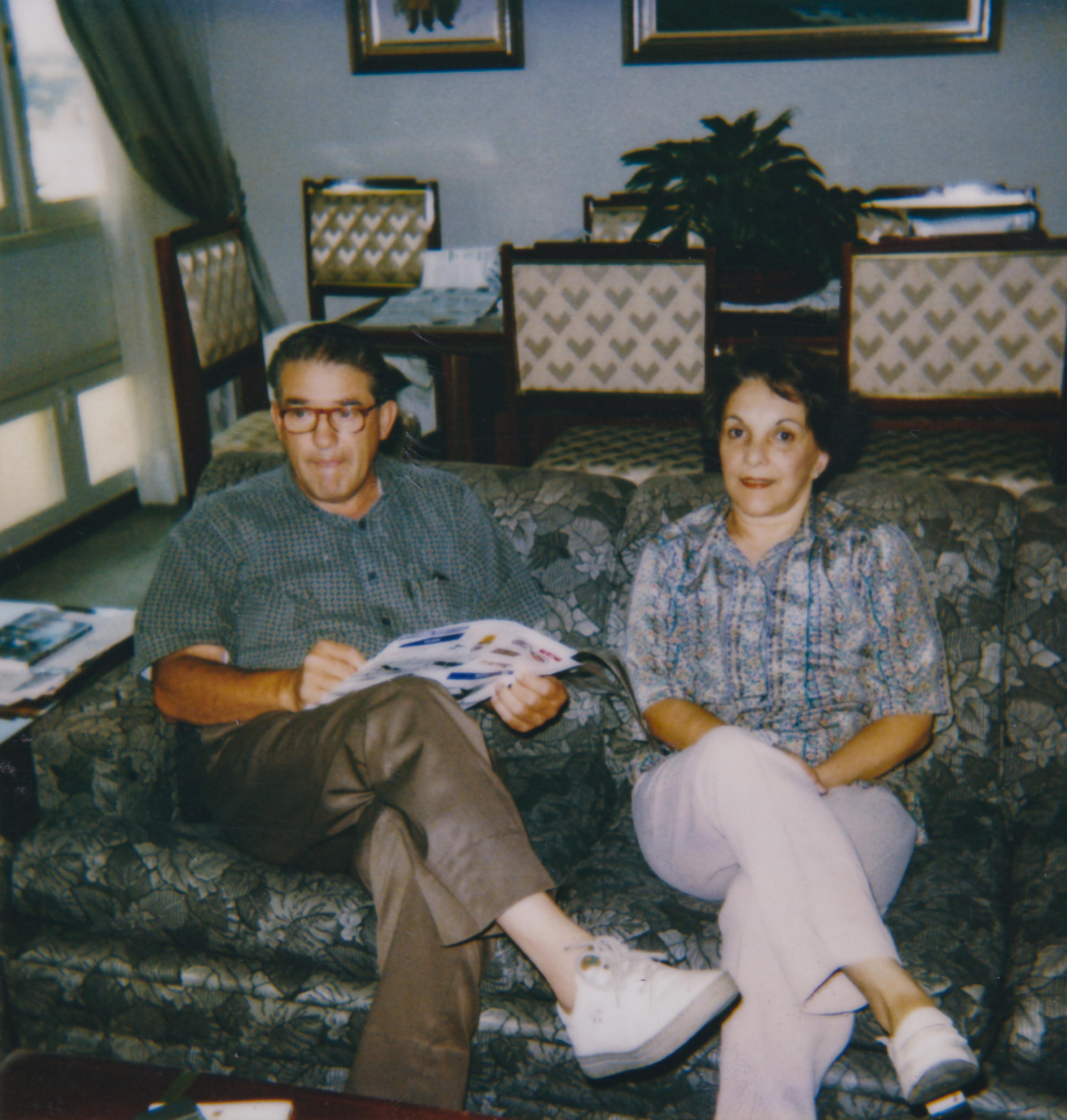 Lut�rcio e Zo� no Apartamento rua XV