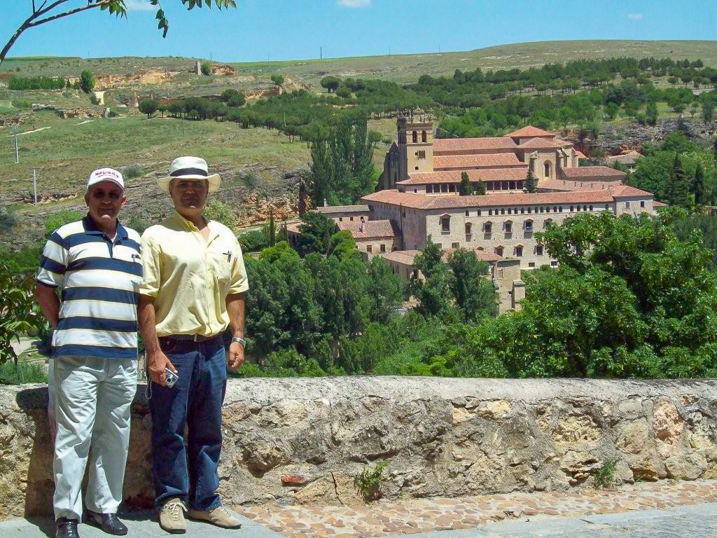 Pedro e Lutércio Pacheco em Portugal Pedro e Lutércio Pacheco em Portugal